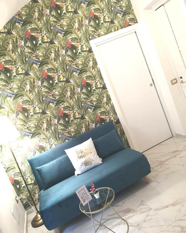 Bed and Breakfast Domus Luigi Leone Neapol Exteriér fotografie