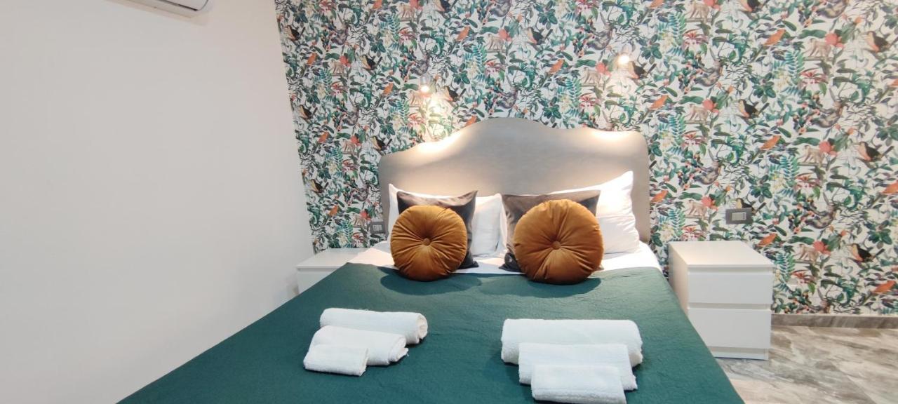 Bed and Breakfast Domus Luigi Leone Neapol Exteriér fotografie