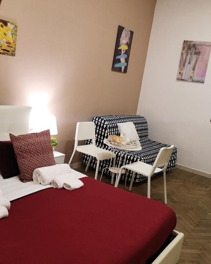 Bed and Breakfast Domus Luigi Leone Neapol Exteriér fotografie